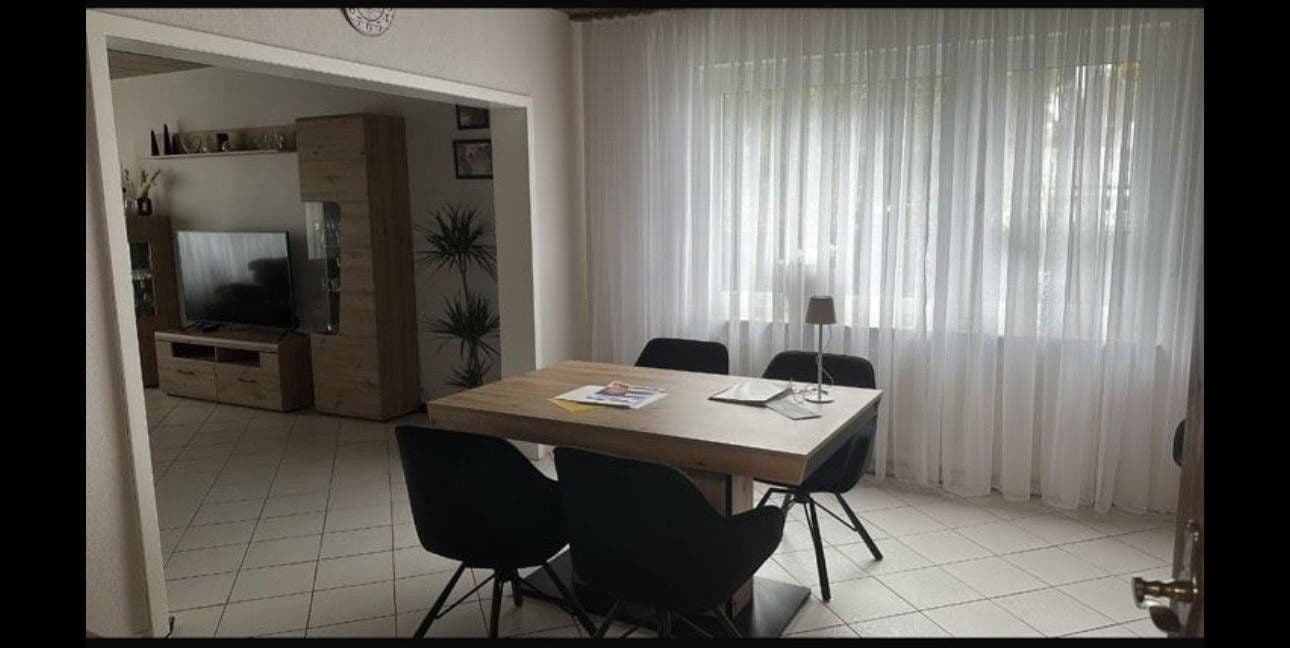 Prodej domu 220 m², pozemek 1.050 m², Am Lehmpool 10, Lorup, Dolní Sasko Prodej domu 220 m², pozemek 1.050 m², Am Lehmpool 10, Lorup, Dolní Sasko