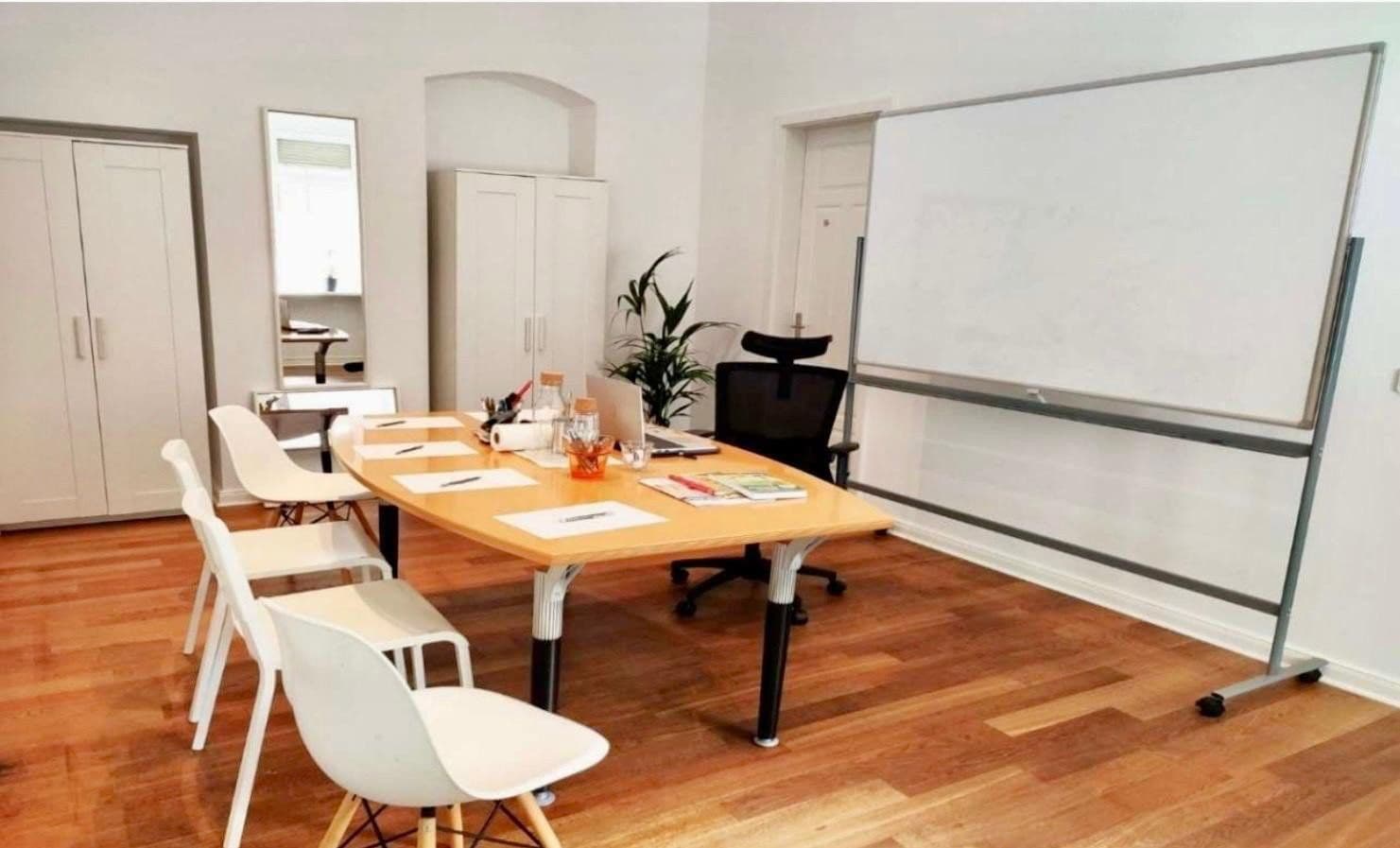 Pronájem kanceláře 58 m², Bochumer Straße 17, Berlin, Berlín Pronájem kanceláře 58 m², Bochumer Straße 17, Berlin, Berlín