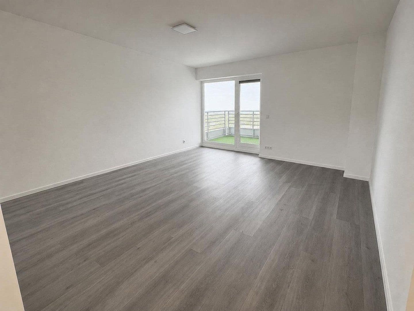 Pronájem bytu 1+1 40 m², Bad Hönningen, Porýní-Falc Pronájem bytu 1+1 40 m², Bad Hönningen, Porýní-Falc