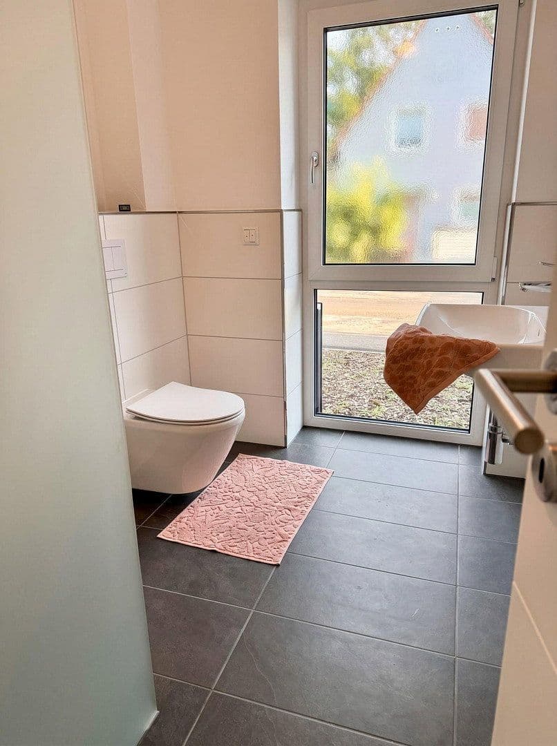 Pronájem bytu 3+1 100 m², Berliner Str. 8, Bad Kreuznach, Porýní-Falc Pronájem bytu 3+1 100 m², Berliner Str. 8, Bad Kreuznach, Porýní-Falc