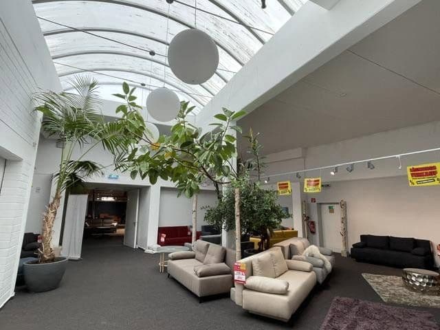 Prodej nebytového prostoru 12.676 m², Kuhtrift 3, Eschwege, Hessen Prodej nebytového prostoru 12.676 m², Kuhtrift 3, Eschwege, Hessen