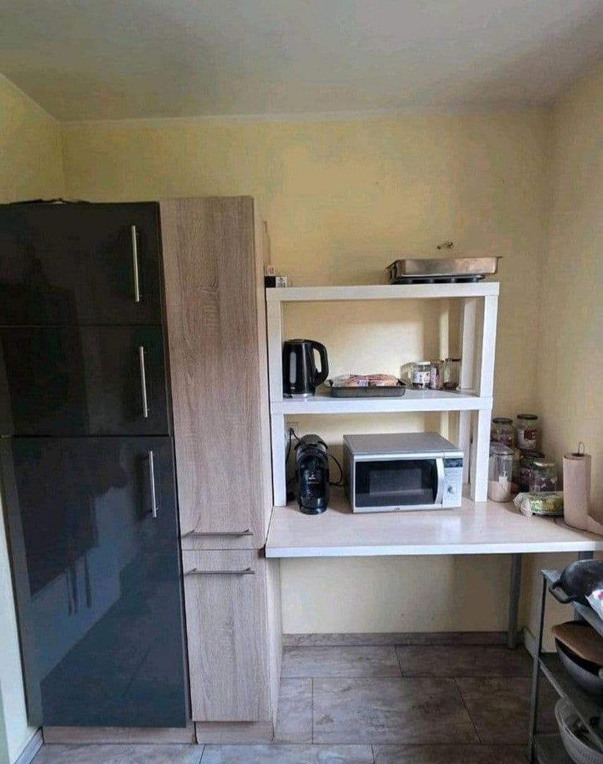 Pronájem bytu 2+1 70 m², Düsseldorf, Severní Porýní-Vestfálsko Pronájem bytu 2+1 70 m², Düsseldorf, Severní Porýní-Vestfálsko