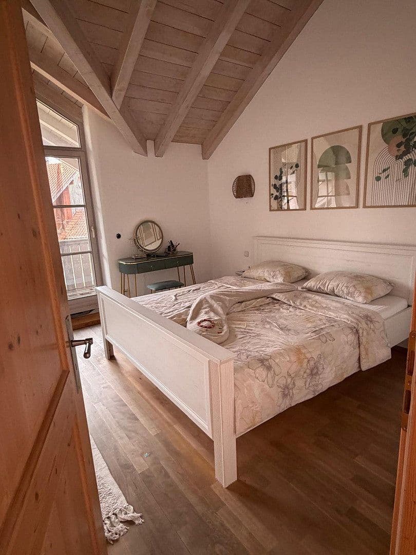 Pronájem domu 145 m², pozemek 546 m², Kolbermoor, Bavorsko Pronájem domu 145 m², pozemek 546 m², Kolbermoor, Bavorsko