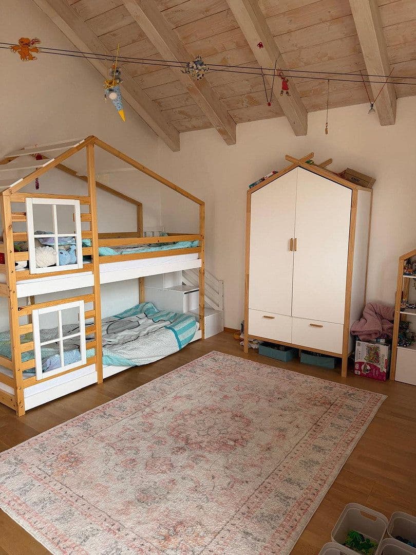Pronájem domu 145 m², pozemek 546 m², Kolbermoor, Bavorsko Pronájem domu 145 m², pozemek 546 m², Kolbermoor, Bavorsko