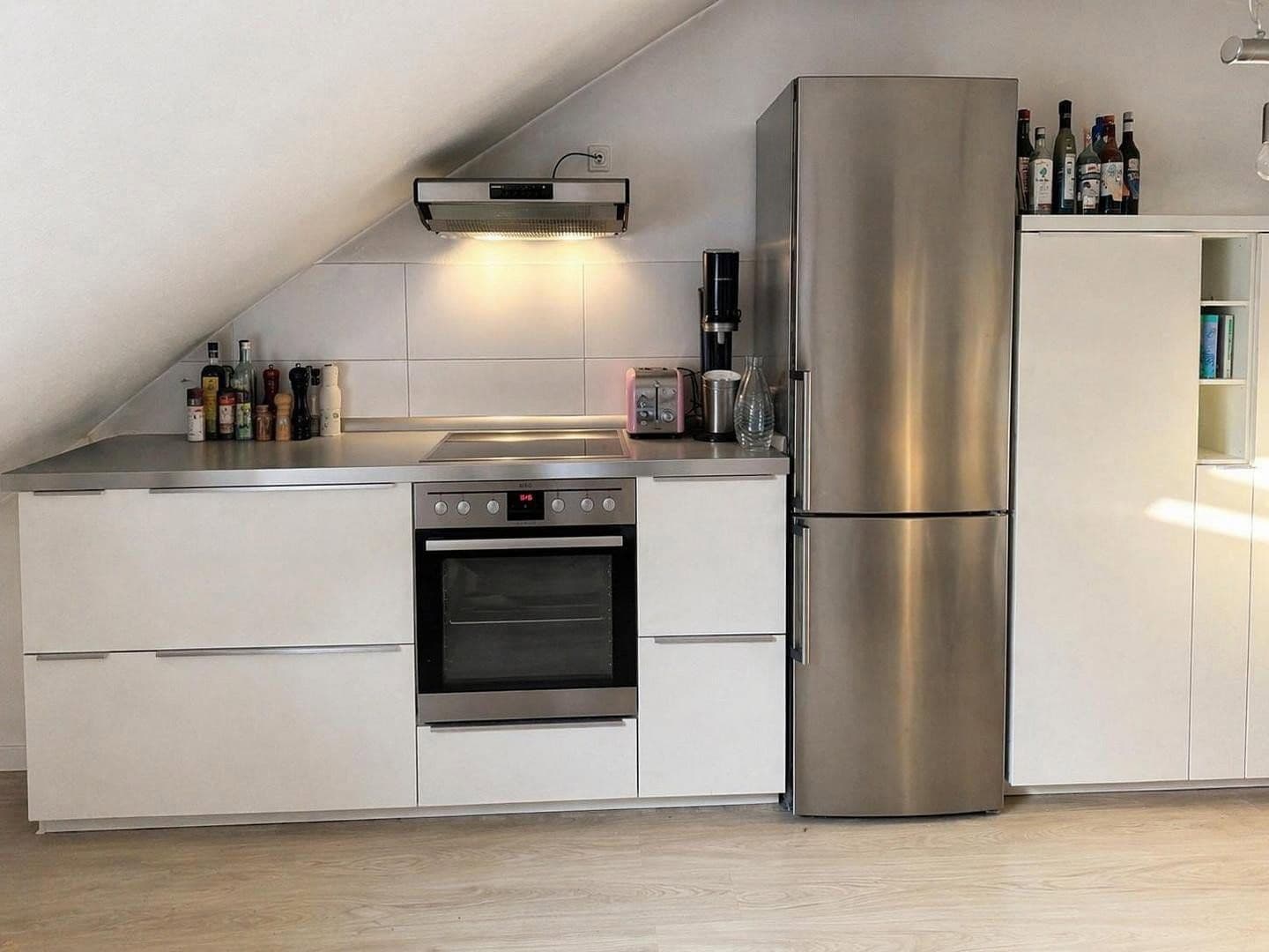 Pronájem bytu 2+1 48 m², Fleckenbühlstr. 20, Frankfurt, Hessen Pronájem bytu 2+1 48 m², Fleckenbühlstr. 20, Frankfurt, Hessen