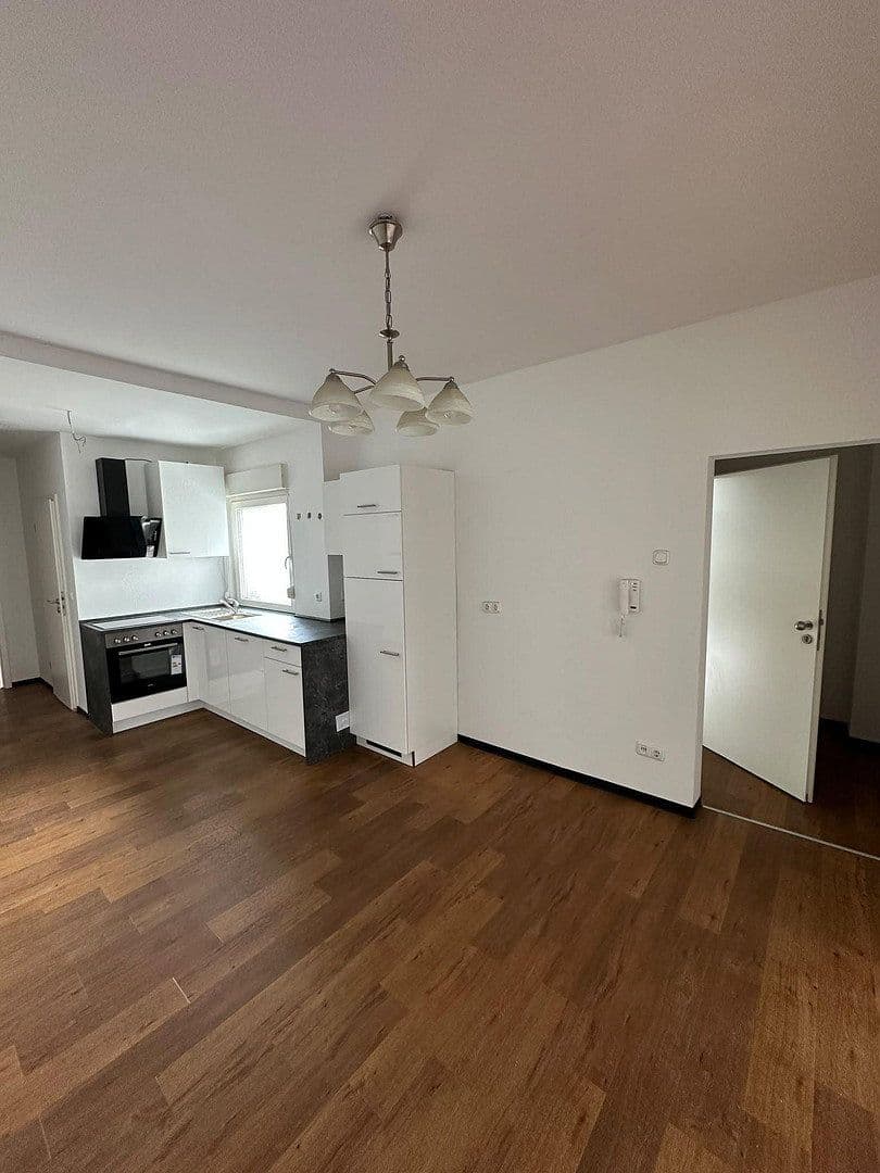 Pronájem bytu 3+1 78 m², Grabenstr.67, Eschweiler, Severní Porýní-Vestfálsko Pronájem bytu 3+1 78 m², Grabenstr.67, Eschweiler, Severní Porýní-Vestfálsko