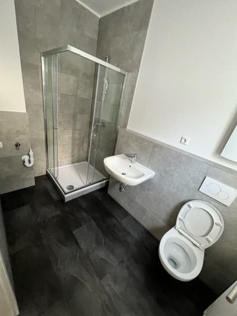 Pronájem bytu 3+1 78 m², Grabenstr.67, Eschweiler, Severní Porýní-Vestfálsko Pronájem bytu 3+1 78 m², Grabenstr.67, Eschweiler, Severní Porýní-Vestfálsko