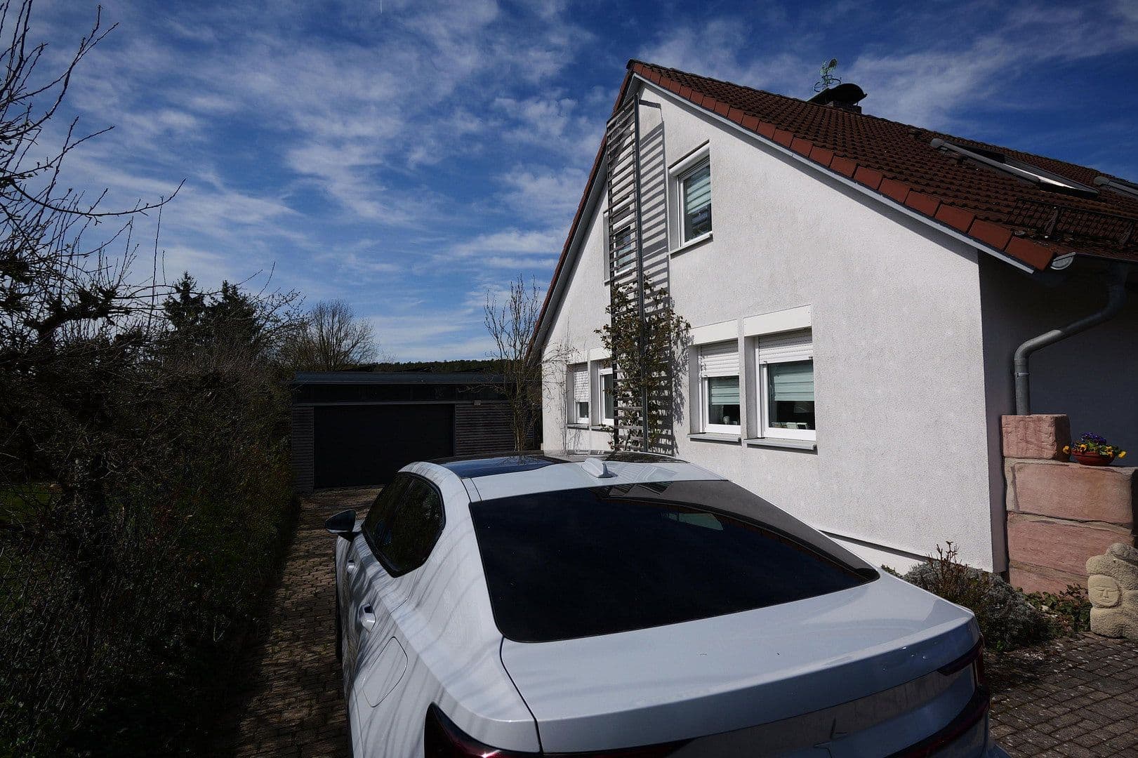 Prodej domu 225 m², pozemek 659 m², Neunkirchen am Brand, Bavorsko Prodej domu 225 m², pozemek 659 m², Neunkirchen am Brand, Bavorsko