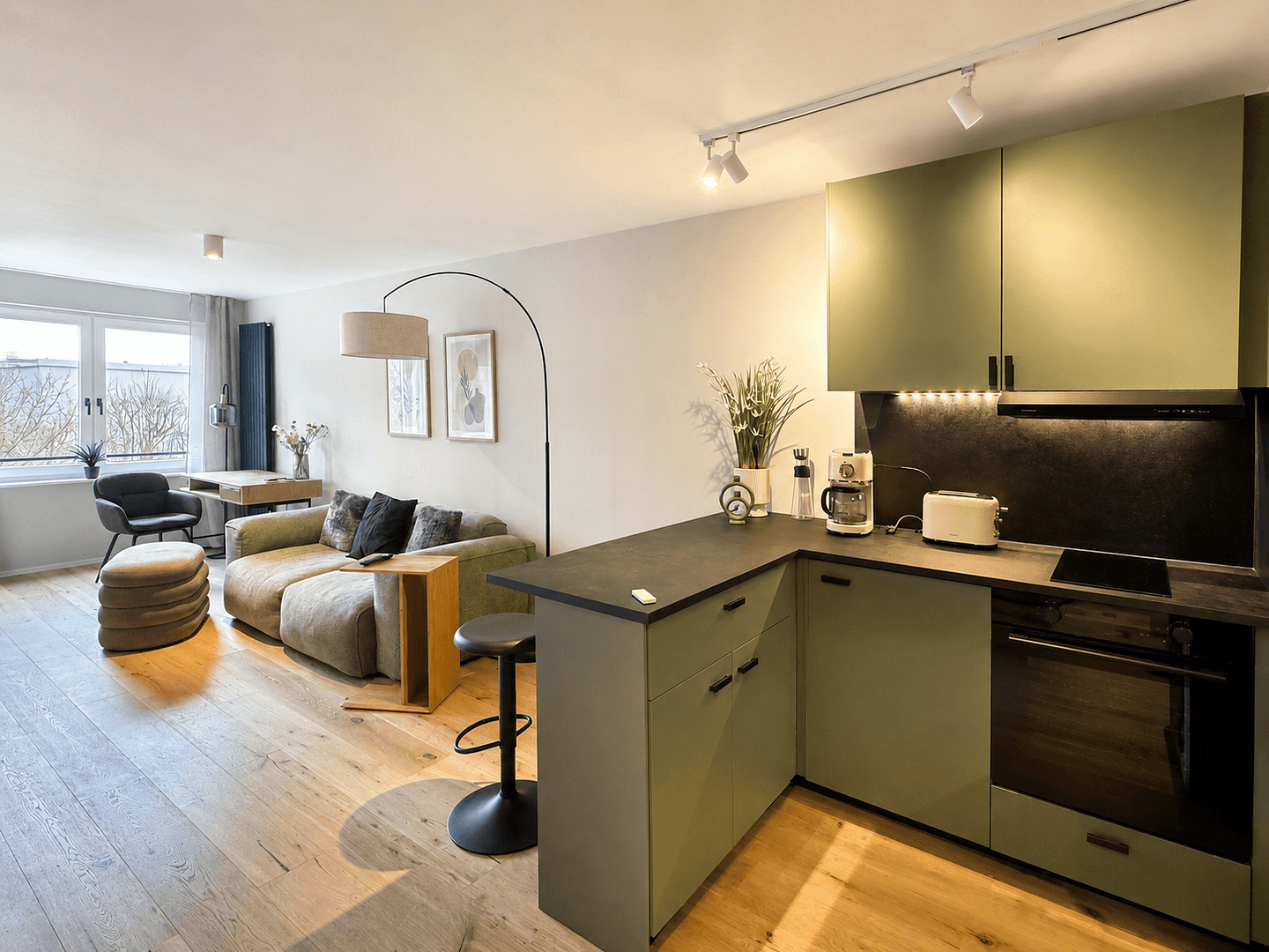 Pronájem bytu 1+kk 48 m², Herdweg 94G, Stuttgart, Bádensko-Württembersko Pronájem bytu 1+kk 48 m², Herdweg 94G, Stuttgart, Bádensko-Württembersko