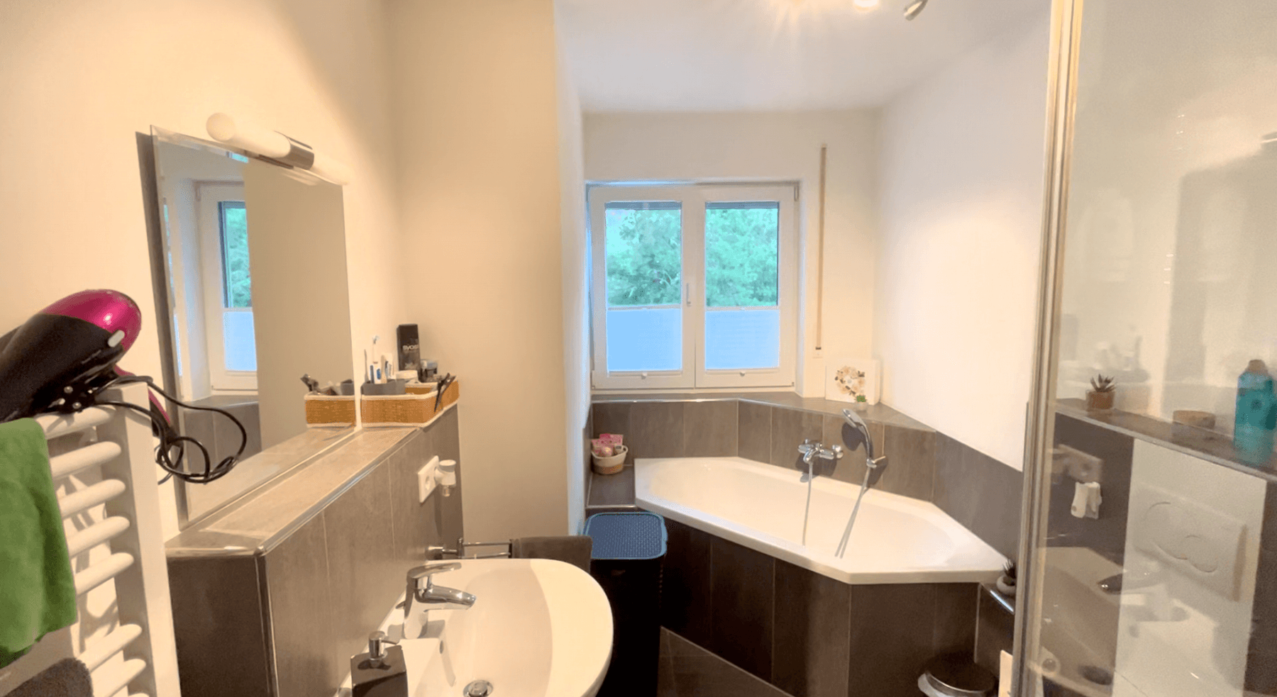 Prodej bytu 3+1 87 m², Senserbergstraße 1, Fürstenfeldbruck, Bavorsko Prodej bytu 3+1 87 m², Senserbergstraße 1, Fürstenfeldbruck, Bavorsko