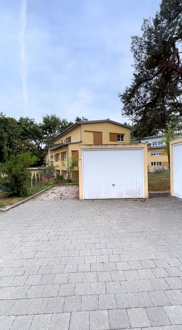 Prodej bytu 3+1 87 m², Senserbergstraße 1, Fürstenfeldbruck, Bavorsko Prodej bytu 3+1 87 m², Senserbergstraße 1, Fürstenfeldbruck, Bavorsko