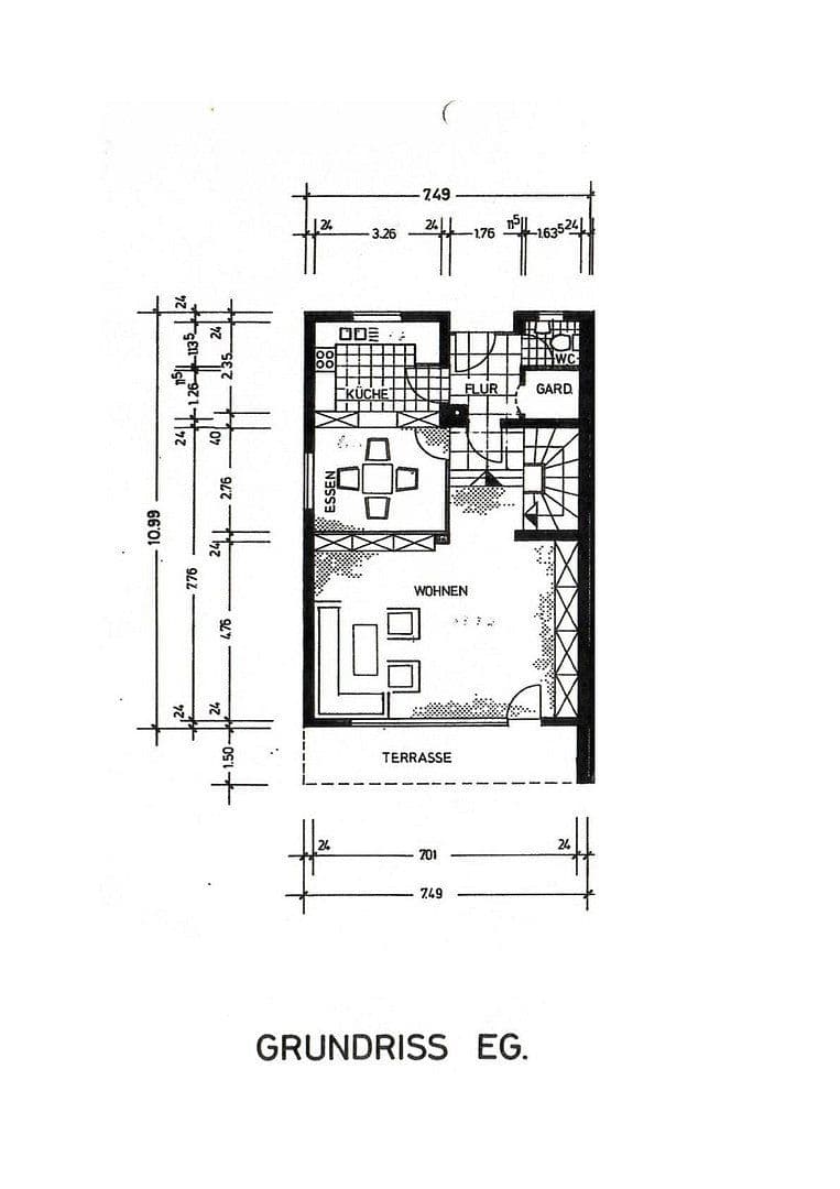 Prodej domu 131 m², pozemek 369 m², Stauferstraße 15, Sinsheim, Bádensko-Württembersko Prodej domu 131 m², pozemek 369 m², Stauferstraße 15, Sinsheim, Bádensko-Württembersko