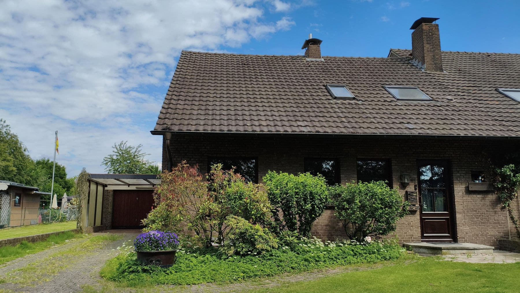 Prodej domu 175 m², pozemek 906 m², Duisburg, Severní Porýní-Vestfálsko Prodej domu 175 m², pozemek 906 m², Duisburg, Severní Porýní-Vestfálsko