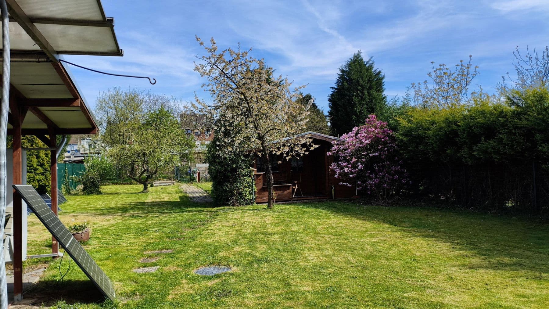 Prodej domu 175 m², pozemek 906 m², Duisburg, Severní Porýní-Vestfálsko Prodej domu 175 m², pozemek 906 m², Duisburg, Severní Porýní-Vestfálsko