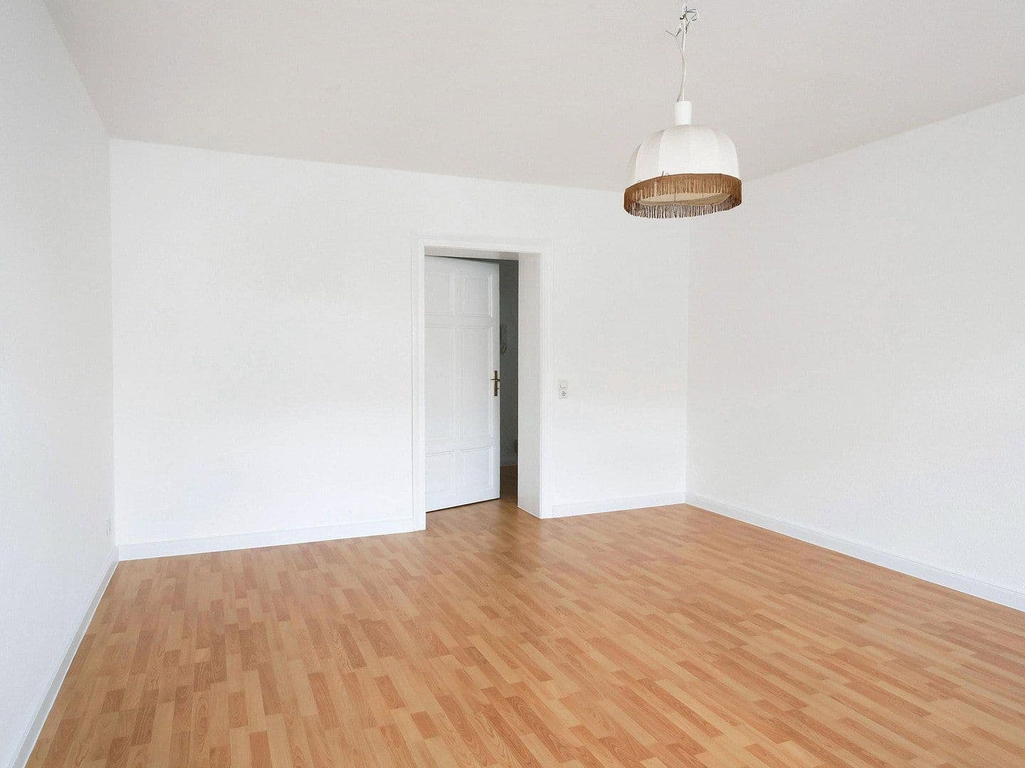 Prodej bytu 2+1 76 m², Jakobstraße 17, Zhořelec, Sasko Prodej bytu 2+1 76 m², Jakobstraße 17, Zhořelec, Sasko