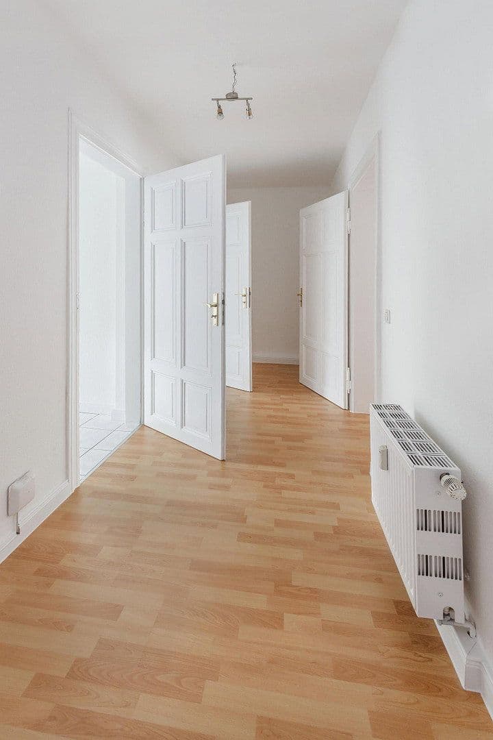 Prodej bytu 2+1 76 m², Jakobstraße 17, Zhořelec, Sasko Prodej bytu 2+1 76 m², Jakobstraße 17, Zhořelec, Sasko
