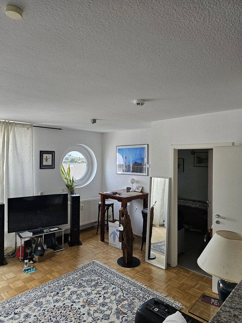 Prodej bytu 2+1 48 m², Fleher Straße 3, Düsseldorf, Severní Porýní-Vestfálsko Prodej bytu 2+1 48 m², Fleher Straße 3, Düsseldorf, Severní Porýní-Vestfálsko