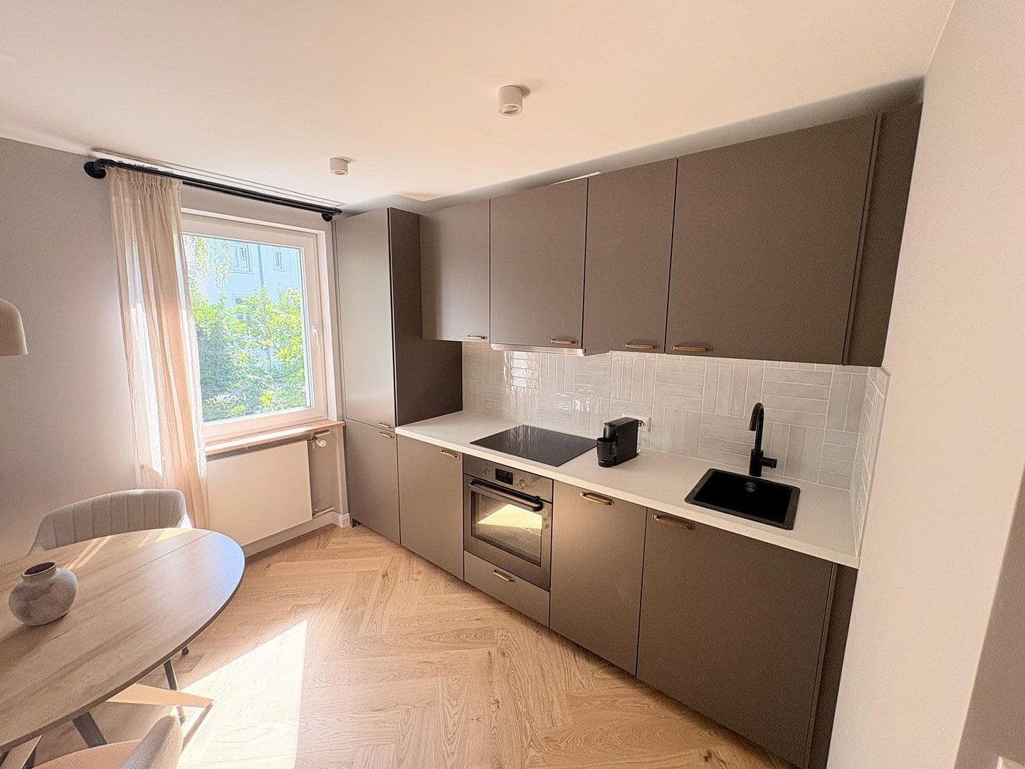 Prodej bytu 1+1 34 m², Seumestraße 3, Frankfurt am Main, Hessen Prodej bytu 1+1 34 m², Seumestraße 3, Frankfurt am Main, Hessen