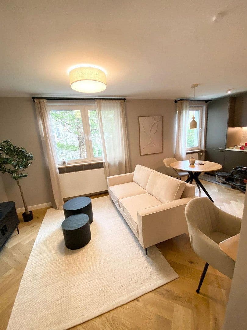 Prodej bytu 1+1 34 m², Seumestraße 3, Frankfurt am Main, Hessen Prodej bytu 1+1 34 m², Seumestraße 3, Frankfurt am Main, Hessen