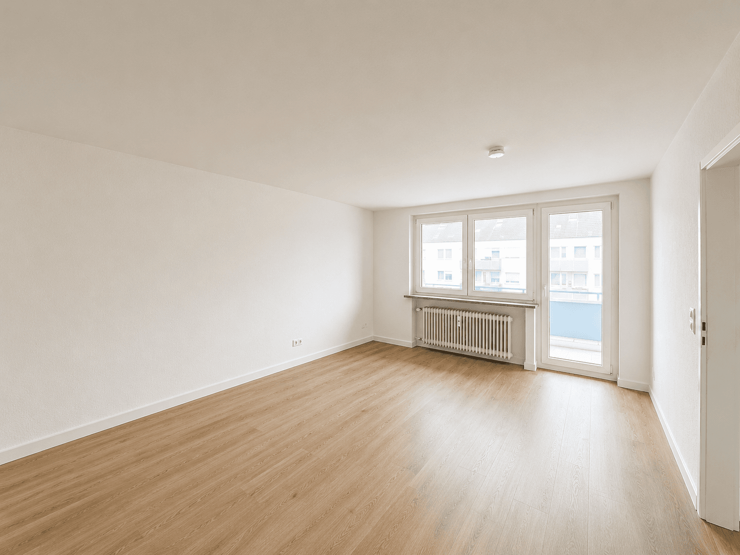 Pronájem bytu 2+1 52 m², Eschenbrünnlestraße 84, Sindelfingen, Bádensko-Württembersko Pronájem bytu 2+1 52 m², Eschenbrünnlestraße 84, Sindelfingen, Bádensko-Württembersko