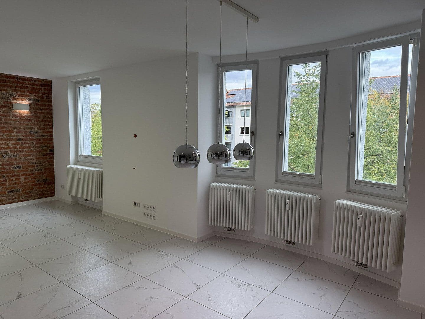 Prodej bytu 4+1 103 m², Frankfurt am Main, Hessen Prodej bytu 4+1 103 m², Frankfurt am Main, Hessen