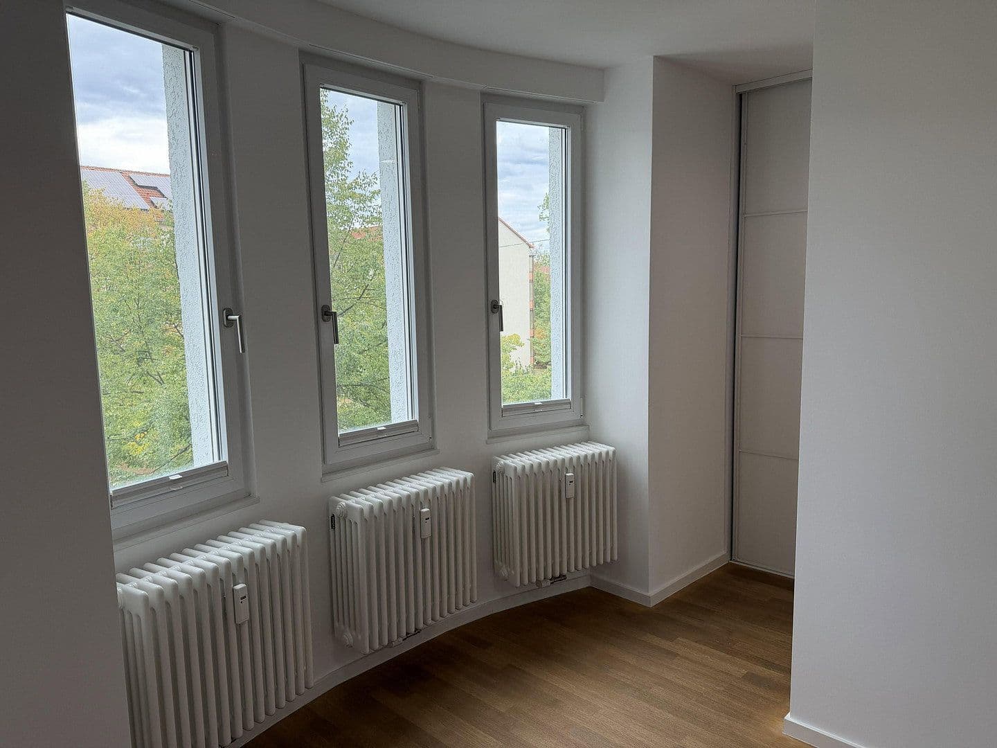 Prodej bytu 4+1 103 m², Frankfurt am Main, Hessen Prodej bytu 4+1 103 m², Frankfurt am Main, Hessen