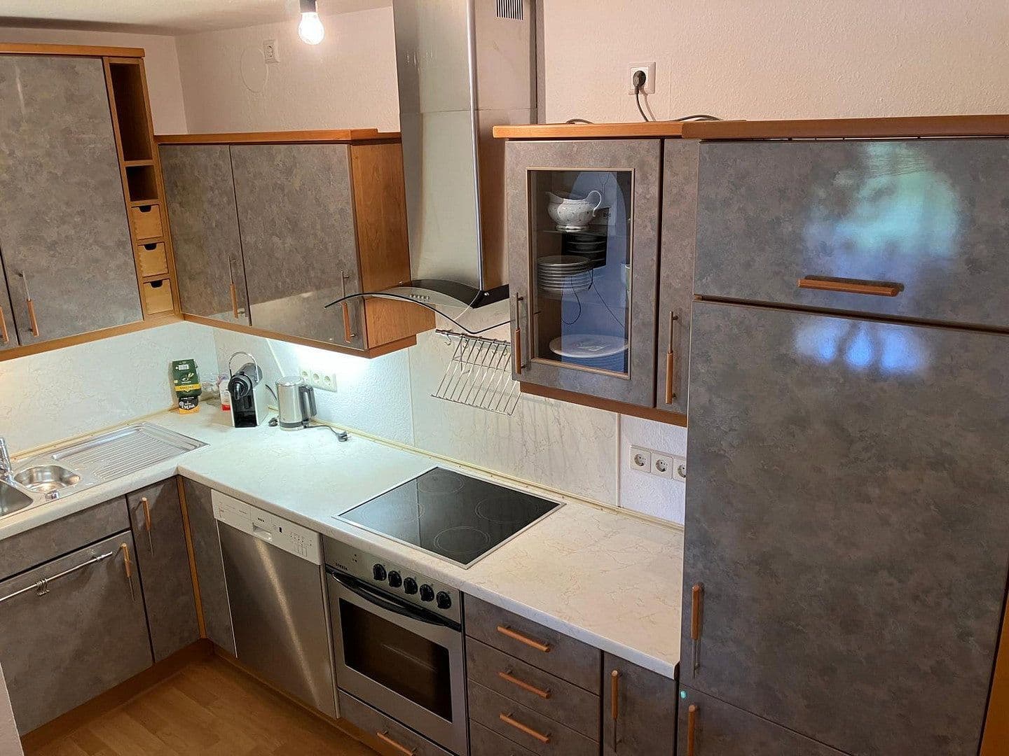 Pronájem bytu 2+kk 55 m², Konstanz, Bádensko-Württembersko Pronájem bytu 2+kk 55 m², Konstanz, Bádensko-Württembersko