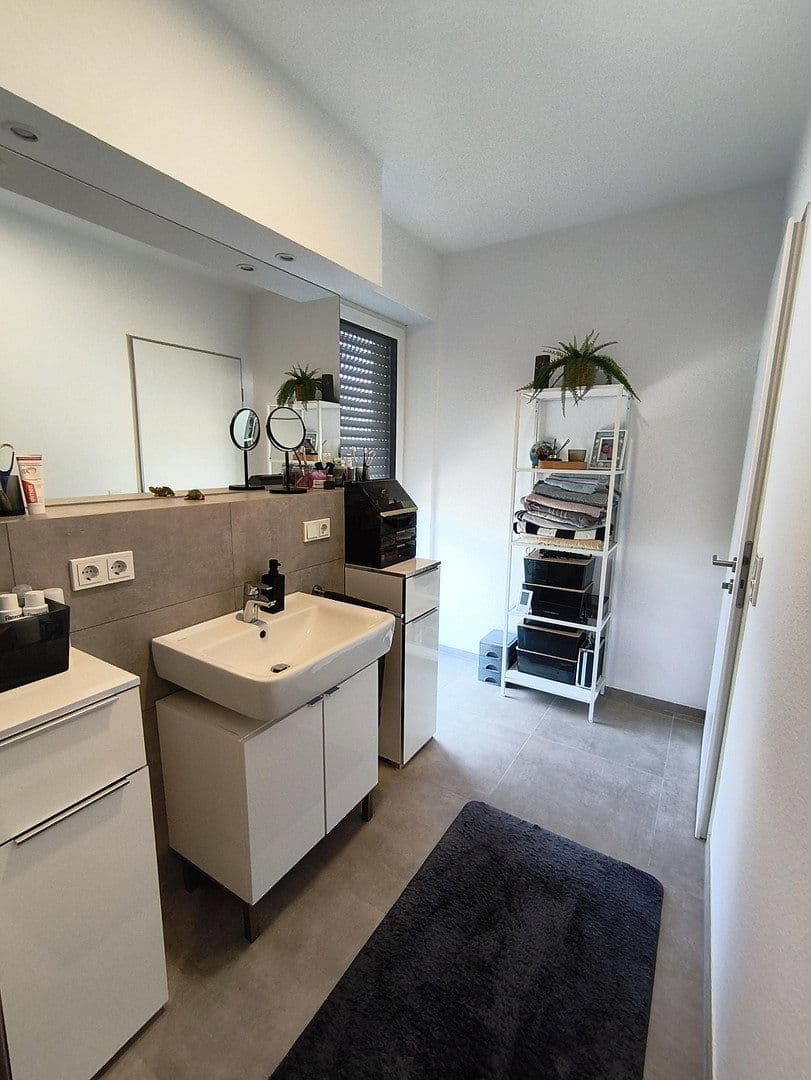 Pronájem bytu 3+1 95 m², Wichernstr. 8, Neuenkirchen, Severní Porýní-Vestfálsko Pronájem bytu 3+1 95 m², Wichernstr. 8, Neuenkirchen, Severní Porýní-Vestfálsko