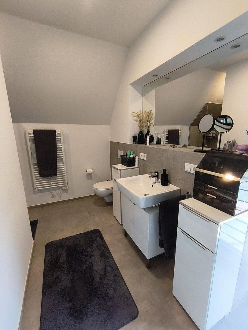 Pronájem bytu 3+1 95 m², Wichernstr. 8, Neuenkirchen, Severní Porýní-Vestfálsko Pronájem bytu 3+1 95 m², Wichernstr. 8, Neuenkirchen, Severní Porýní-Vestfálsko