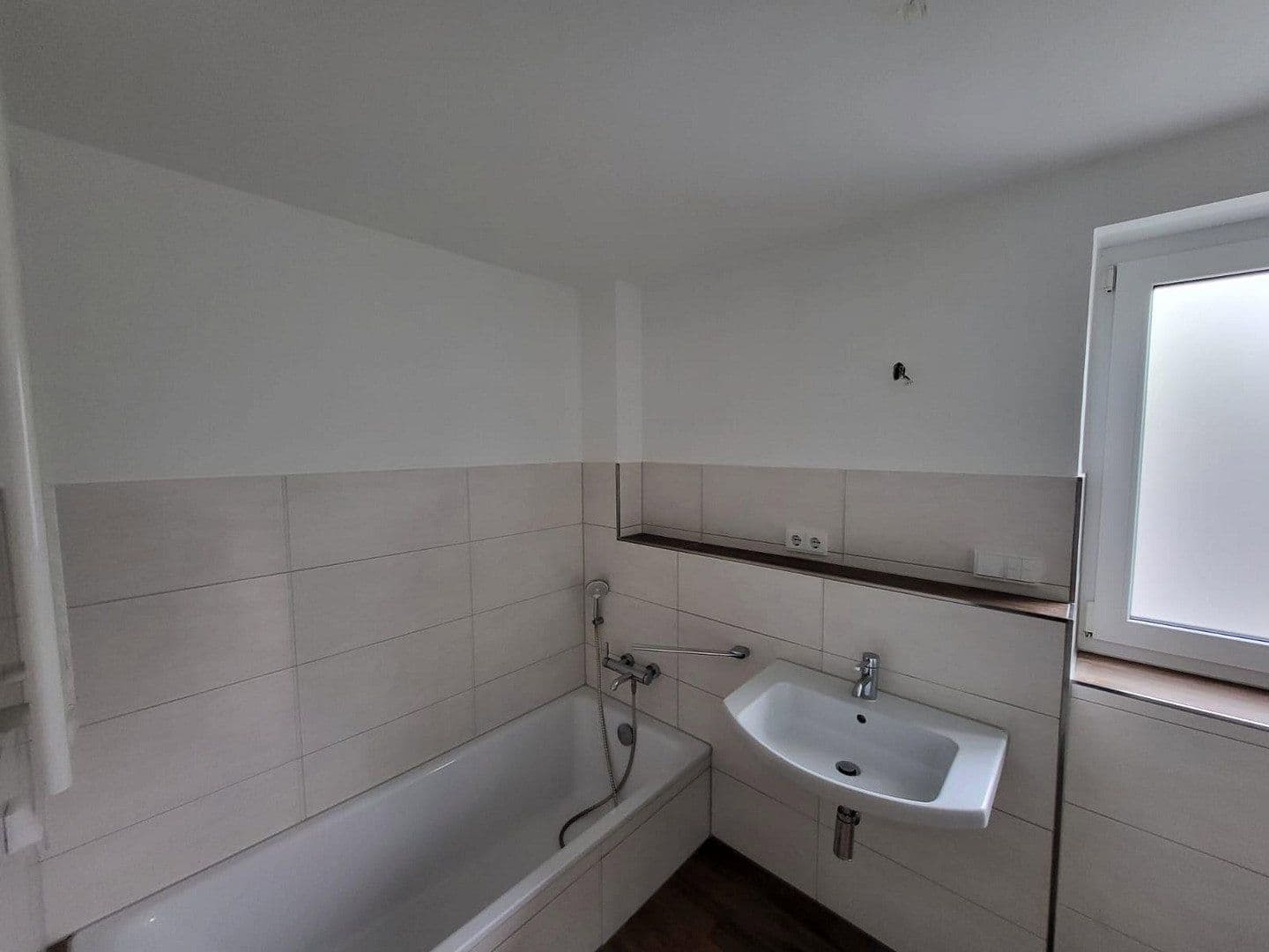 Pronájem bytu 3+1 75 m², Friedrichstraße 25c, Hanau, Hessen Pronájem bytu 3+1 75 m², Friedrichstraße 25c, Hanau, Hessen
