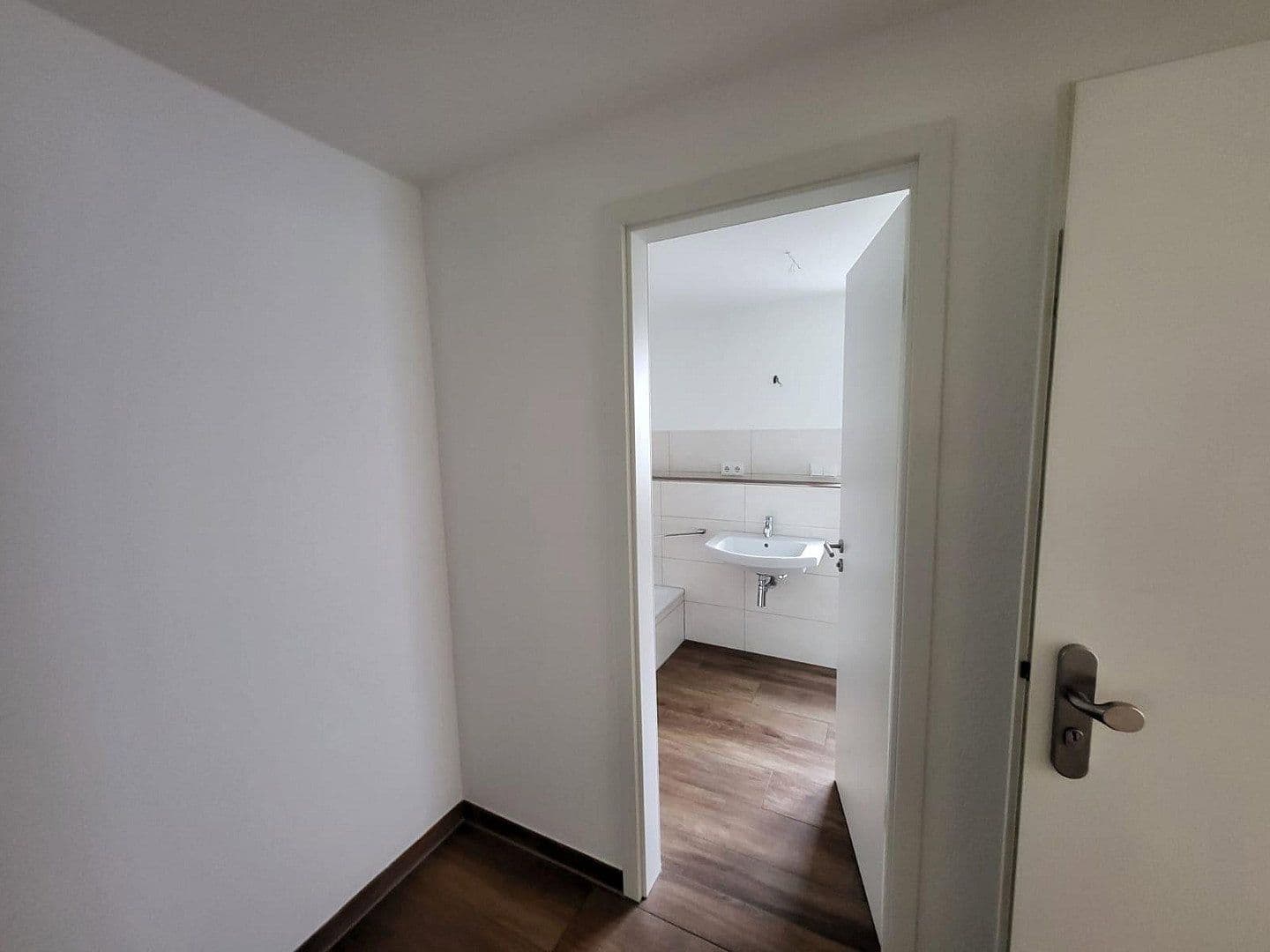 Pronájem bytu 3+1 75 m², Friedrichstraße 25c, Hanau, Hessen Pronájem bytu 3+1 75 m², Friedrichstraße 25c, Hanau, Hessen