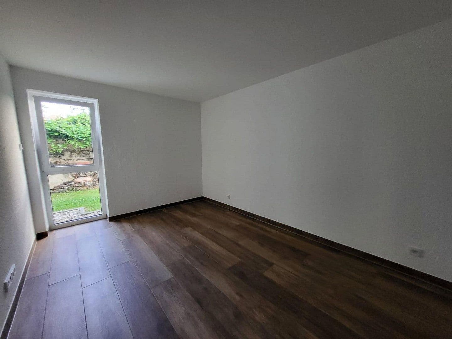 Pronájem bytu 3+1 75 m², Friedrichstraße 25c, Hanau, Hessen Pronájem bytu 3+1 75 m², Friedrichstraße 25c, Hanau, Hessen