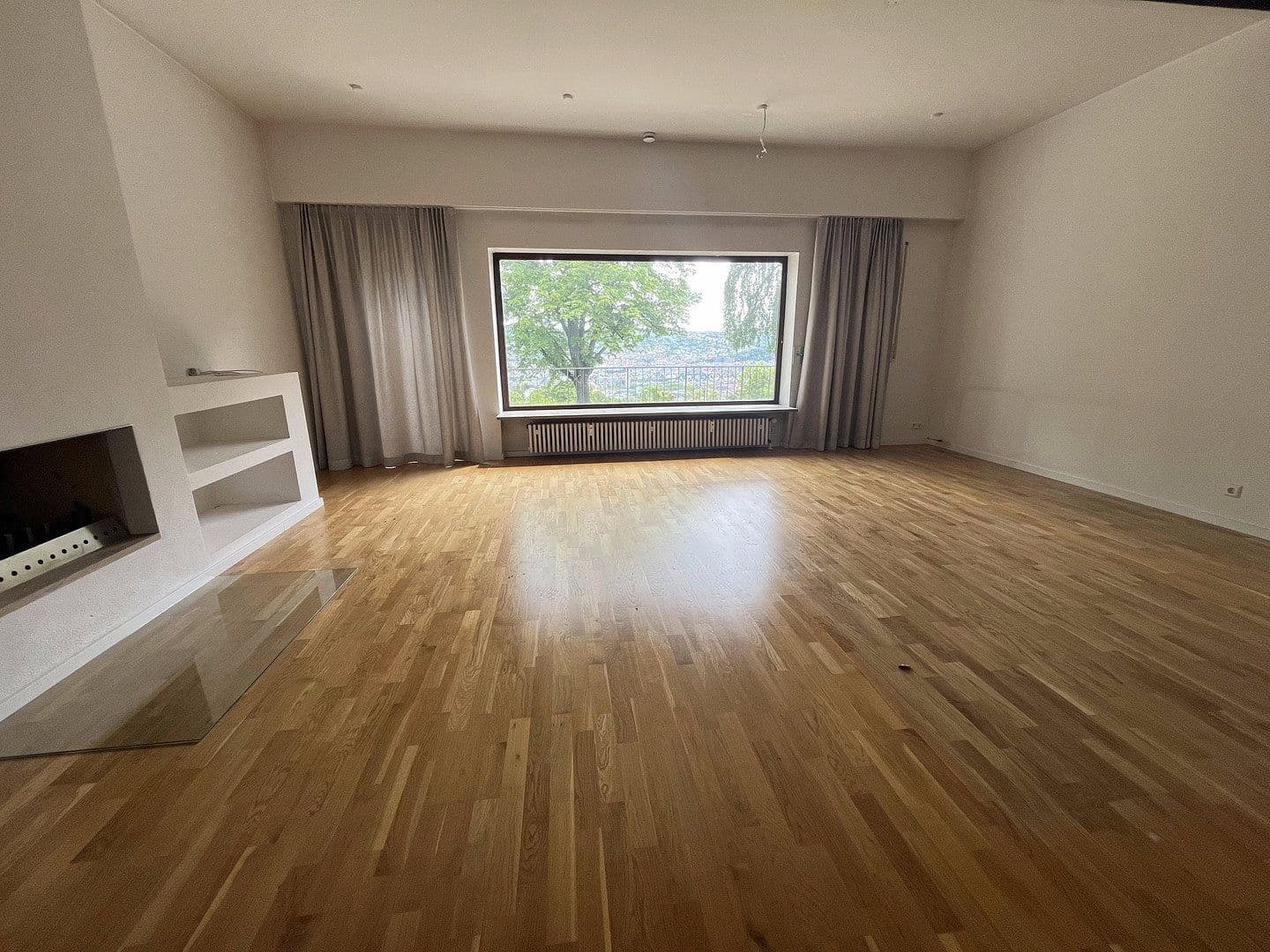 Pronájem domu 198 m², pozemek 816 m², Am Bismarckturm 64, Stuttgart, Bádensko-Württembersko Pronájem domu 198 m², pozemek 816 m², Am Bismarckturm 64, Stuttgart, Bádensko-Württembersko