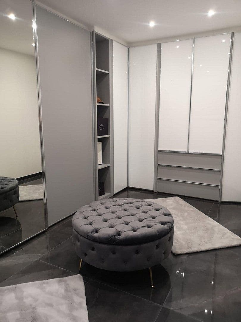 Prodej domu 275 m², pozemek 2.263 m², Simbach, Bavorsko Prodej domu 275 m², pozemek 2.263 m², Simbach, Bavorsko