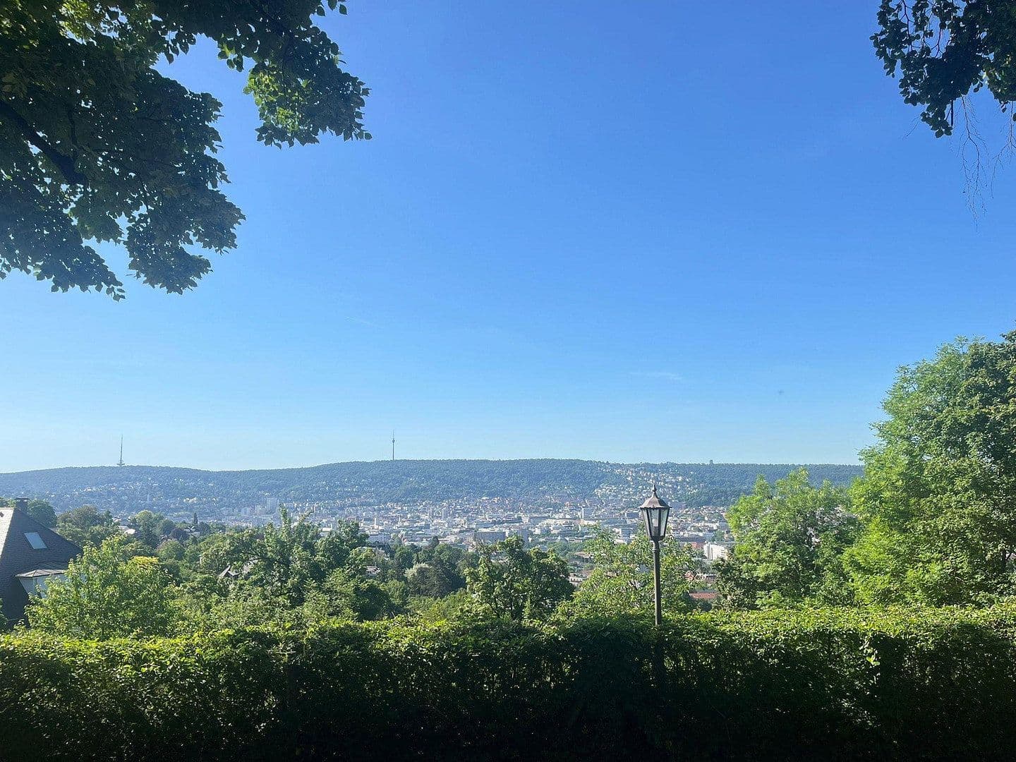 Pronájem domu 183 m², pozemek 762 m², Am Bismarckturm 62, Stuttgart, Bádensko-Württembersko Pronájem domu 183 m², pozemek 762 m², Am Bismarckturm 62, Stuttgart, Bádensko-Württembersko
