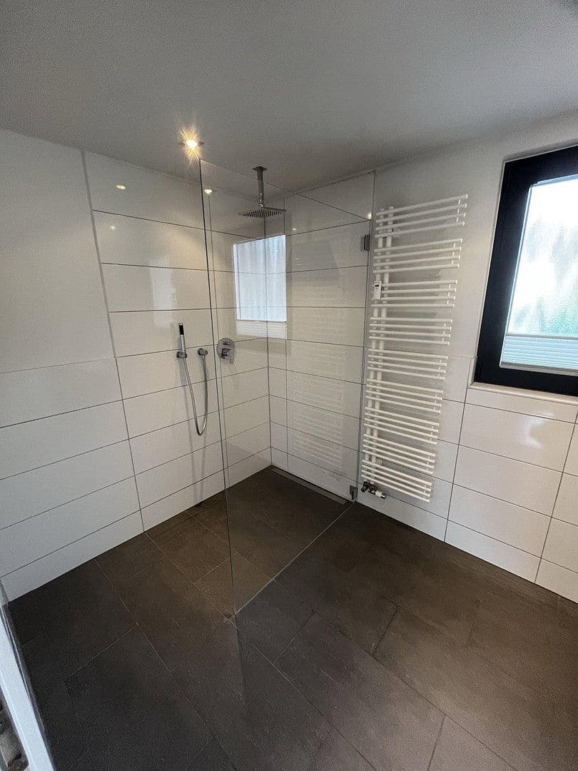 Pronájem bytu 4+1 89 m², Weilerswist, Severní Porýní-Vestfálsko Pronájem bytu 4+1 89 m², Weilerswist, Severní Porýní-Vestfálsko