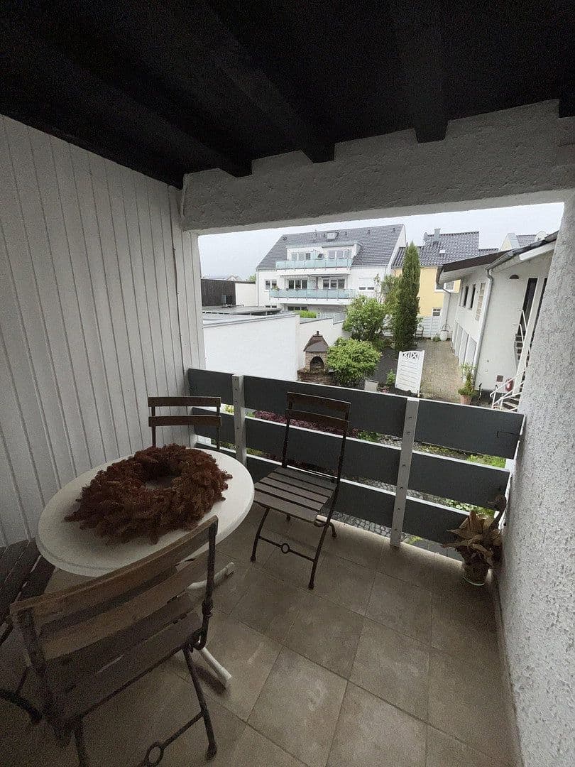 Pronájem bytu 4+1 89 m², Weilerswist, Severní Porýní-Vestfálsko Pronájem bytu 4+1 89 m², Weilerswist, Severní Porýní-Vestfálsko