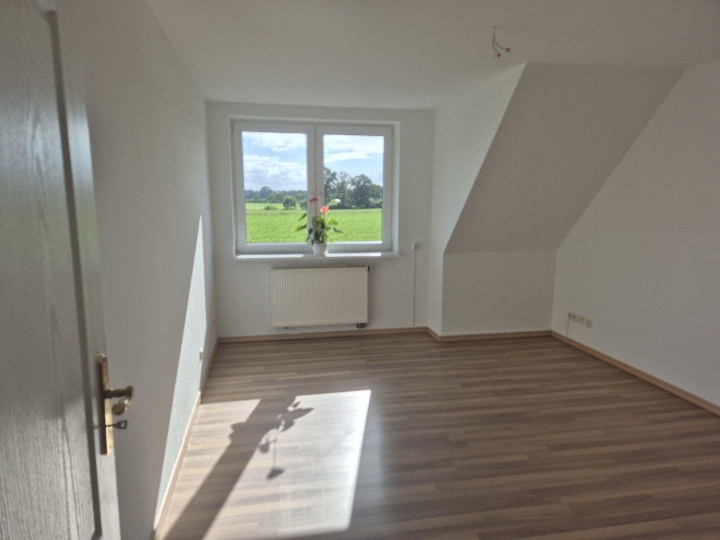 Prodej domu 127 m², pozemek 200 m², Elmshorn, Šlesvicko-Holštýnsko Prodej domu 127 m², pozemek 200 m², Elmshorn, Šlesvicko-Holštýnsko