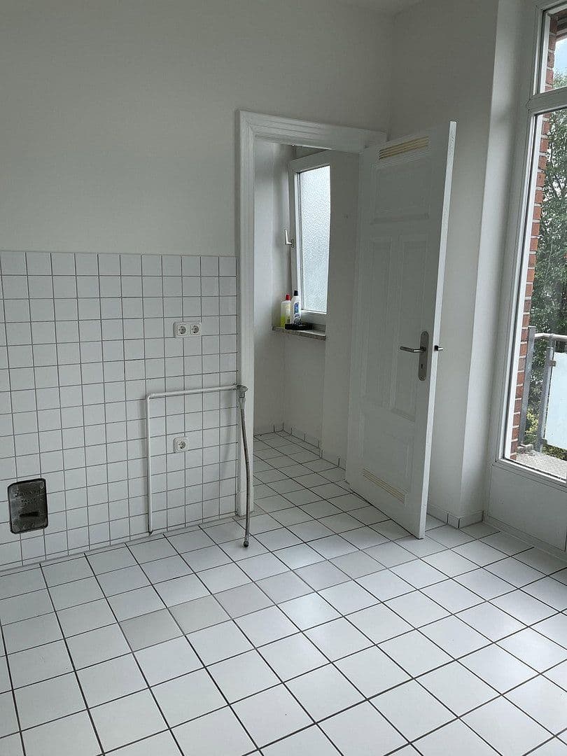 Prodej bytu 2+1 65 m², Schwartauer Allee 121a, Lübeck, Šlesvicko-Holštýnsko Prodej bytu 2+1 65 m², Schwartauer Allee 121a, Lübeck, Šlesvicko-Holštýnsko