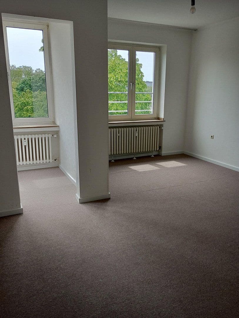 Pronájem bytu 4+1 121 m², Köln, Severní Porýní-Vestfálsko Pronájem bytu 4+1 121 m², Köln, Severní Porýní-Vestfálsko