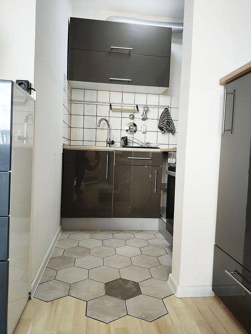 Pronájem bytu 1+1 32 m², Sindelfingen, Bádensko-Württembersko Pronájem bytu 1+1 32 m², Sindelfingen, Bádensko-Württembersko