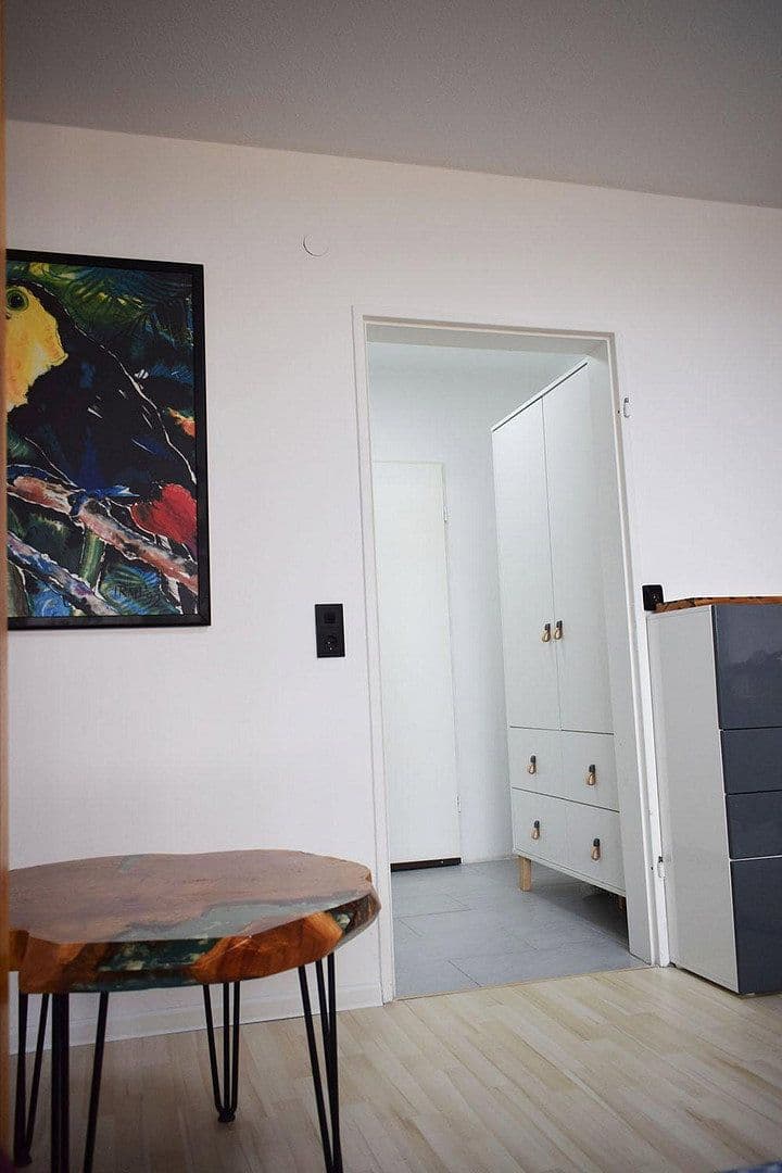 Pronájem bytu 1+1 32 m², Sindelfingen, Bádensko-Württembersko Pronájem bytu 1+1 32 m², Sindelfingen, Bádensko-Württembersko