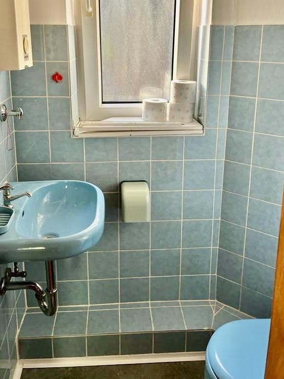 Pronájem bytu 3+1 70 m², Düsseldorf, Severní Porýní-Vestfálsko Pronájem bytu 3+1 70 m², Düsseldorf, Severní Porýní-Vestfálsko
