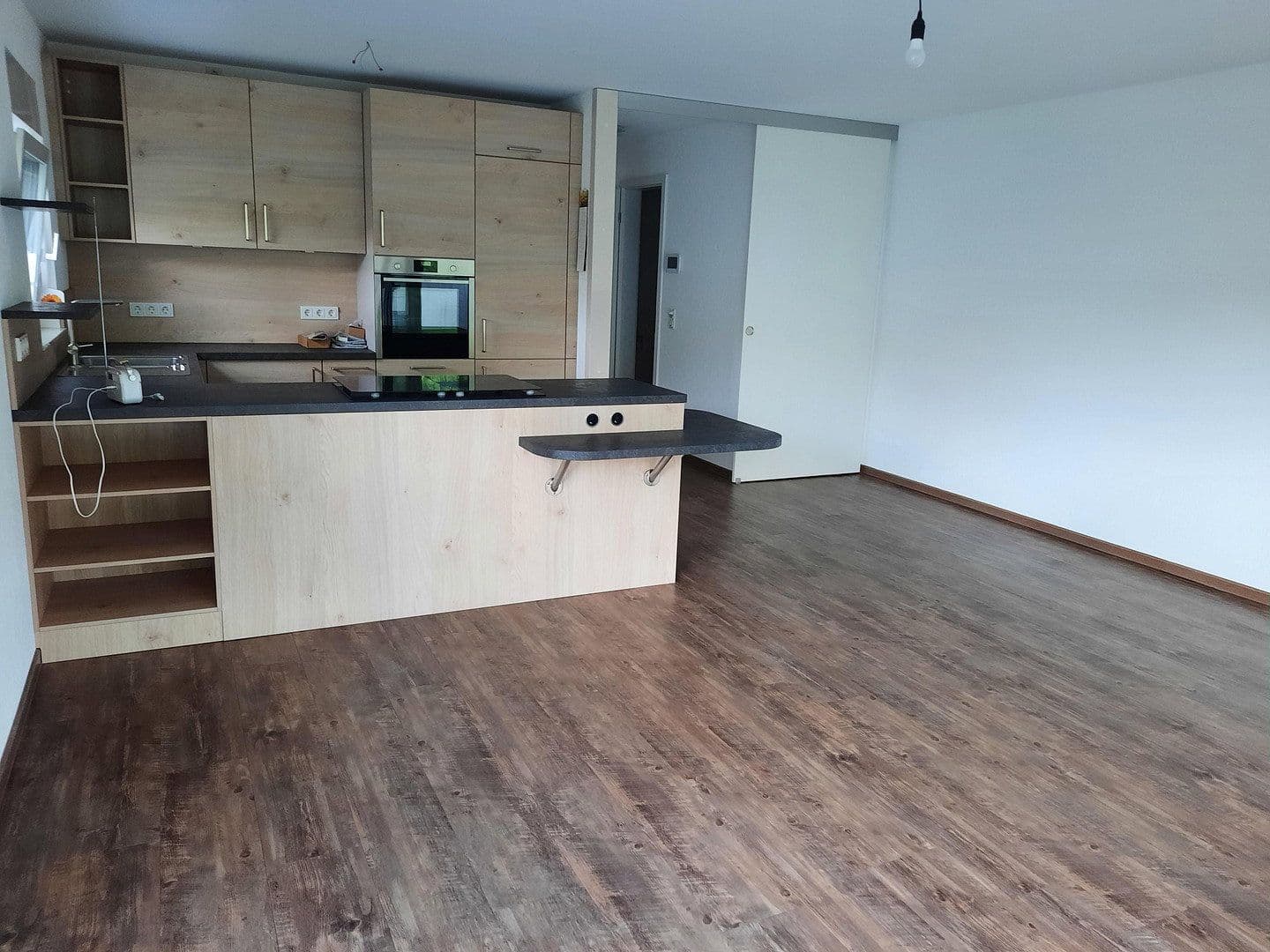 Prodej bytu 3+1 81 m², Bernkastel-Kues, Porýní-Falc Prodej bytu 3+1 81 m², Bernkastel-Kues, Porýní-Falc