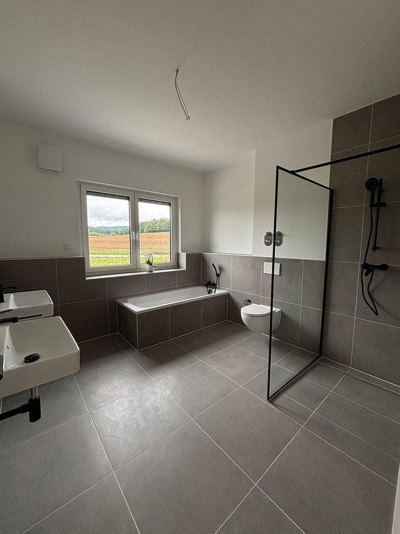 Pronájem bytu 3+1 85 m², Kirchroth, Bavorsko Pronájem bytu 3+1 85 m², Kirchroth, Bavorsko
