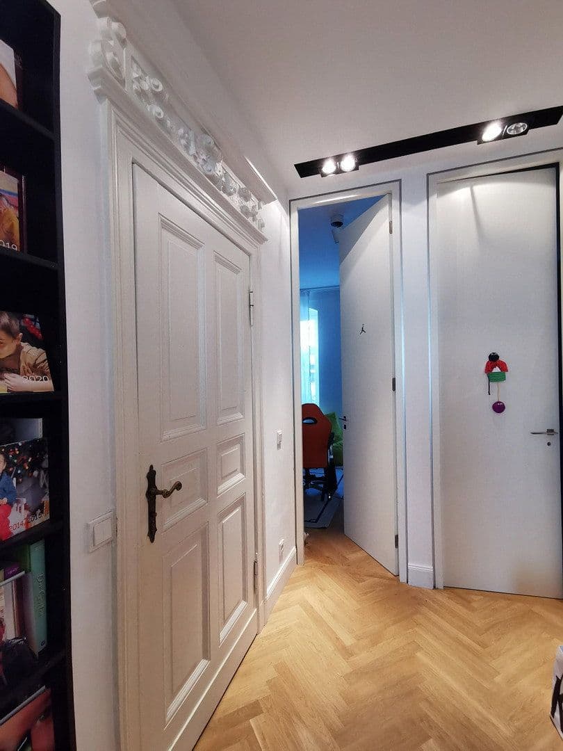 Prodej bytu 4+1 93 m², Berlin, Berlín Prodej bytu 4+1 93 m², Berlin, Berlín