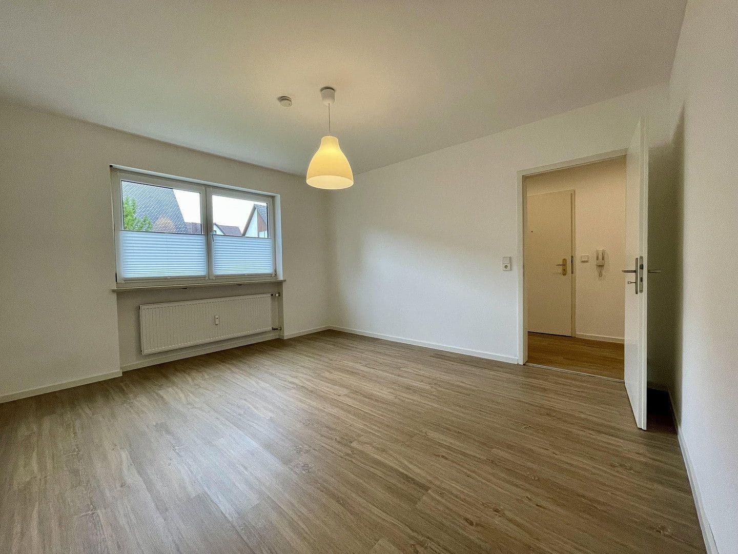 Pronájem bytu 2+1 67 m², Donaustaufer Str. 12b, Regensburg, Bavorsko Pronájem bytu 2+1 67 m², Donaustaufer Str. 12b, Regensburg, Bavorsko