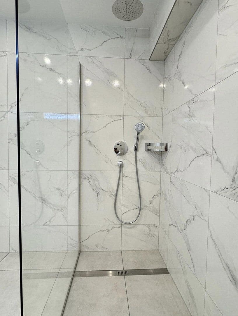 Pronájem bytu 3+kk 71 m², Wasenstrasse 31, Stuttgart, Bádensko-Württembersko Pronájem bytu 3+kk 71 m², Wasenstrasse 31, Stuttgart, Bádensko-Württembersko