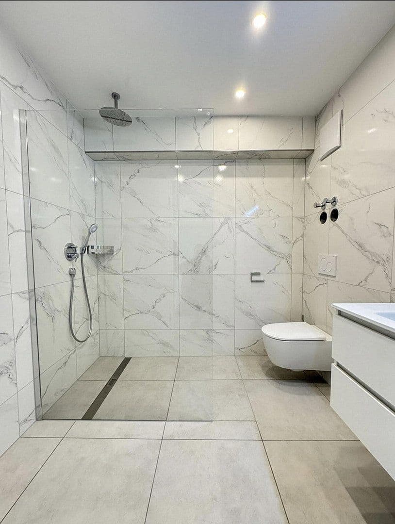 Pronájem bytu 3+kk 71 m², Wasenstrasse 31, Stuttgart, Bádensko-Württembersko Pronájem bytu 3+kk 71 m², Wasenstrasse 31, Stuttgart, Bádensko-Württembersko