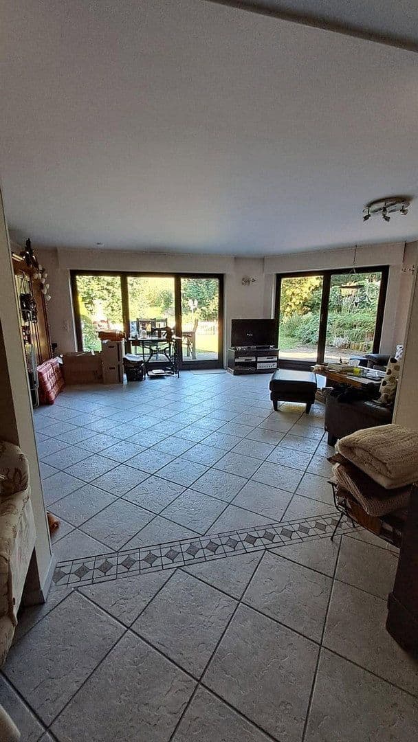 Prodej bytu 3+1 105 m², Duisburg, Severní Porýní-Vestfálsko Prodej bytu 3+1 105 m², Duisburg, Severní Porýní-Vestfálsko